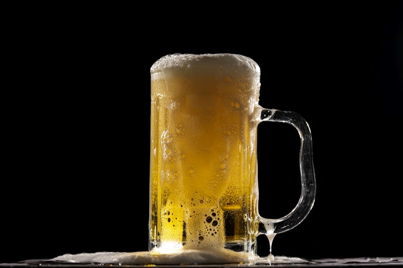Old Oak IPA craft beer pour